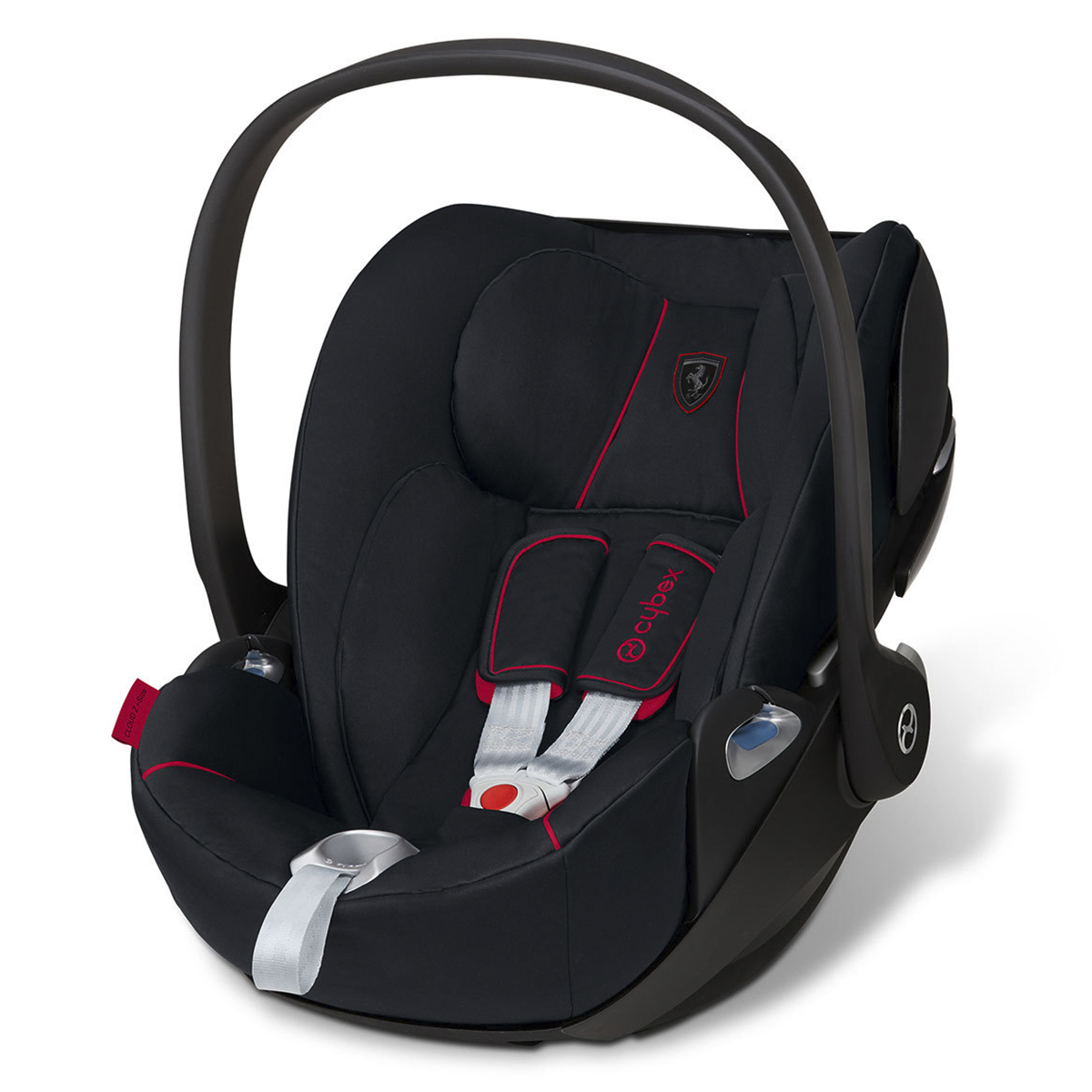 Cybex Siege Auto Cloud Z Scuderia Ferrari I Size Groupe 0 Victory Black Siege Auto Et Coque Cybex Sur L Armoire De Bebe