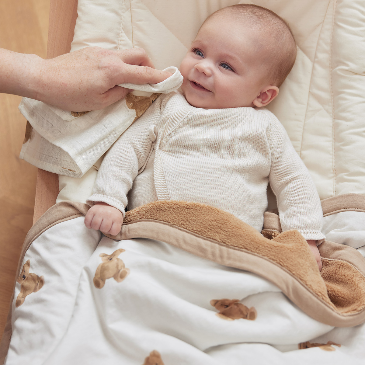 Couverture bébé 100x150 cm jersey teddy bear de Jollein sur allobébé