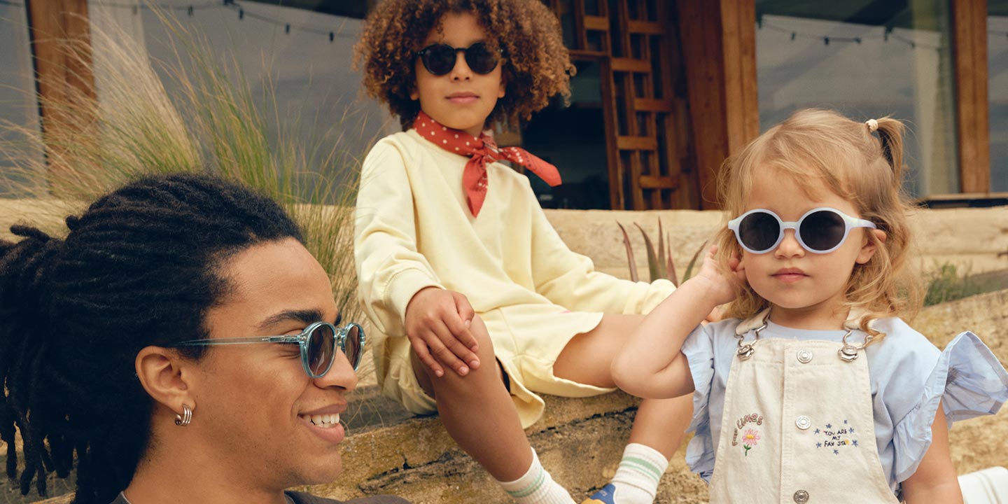 Izipizi - Crossroads