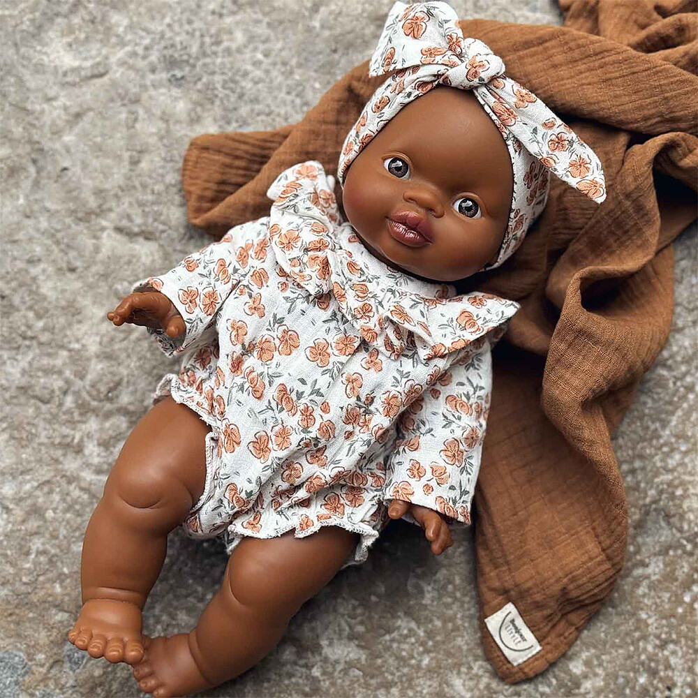 Poupée Petite Fille avec sa Tenue - Californian Poppy Paola Reina