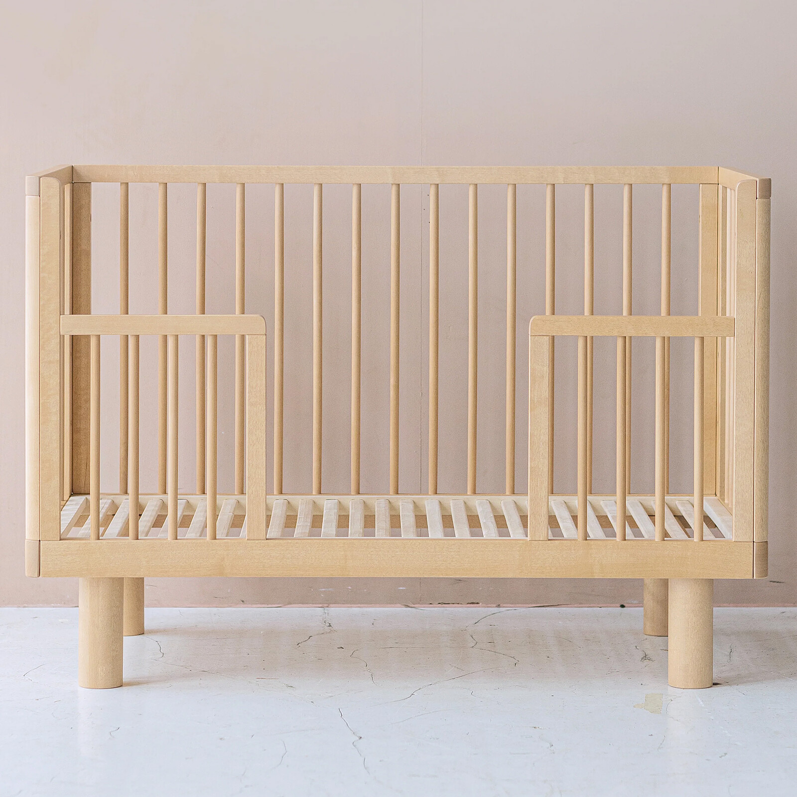 Lit Bébé Evolutif Nox Bois Naturel - 60 x 120 cm Karl & Fric