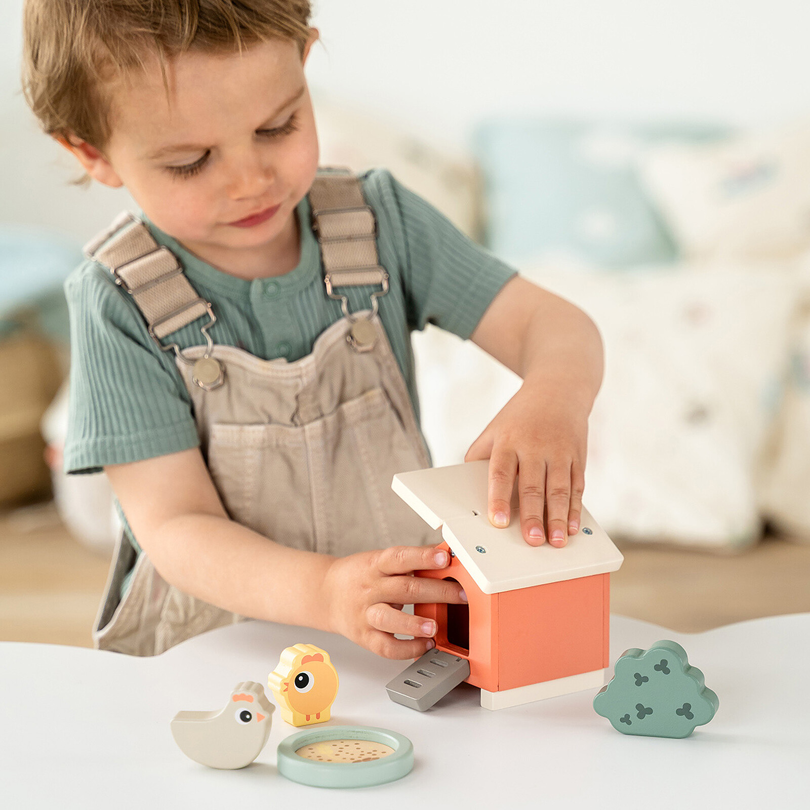 Avis Coffret de Jeux Tiny Farm - Clucky Multicolore