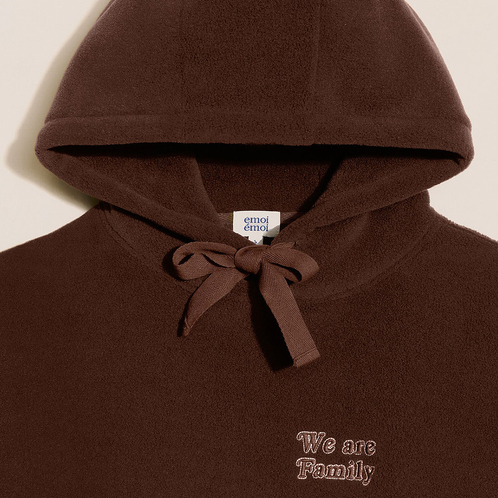 Avis Hoodie Polaire Recyclée We Are Family Chocolat - XL