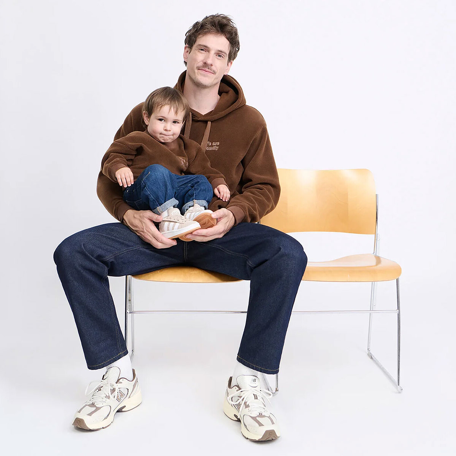 Avis Sweat Polaire Recyclée We Are Family Chocolat - 2 Ans