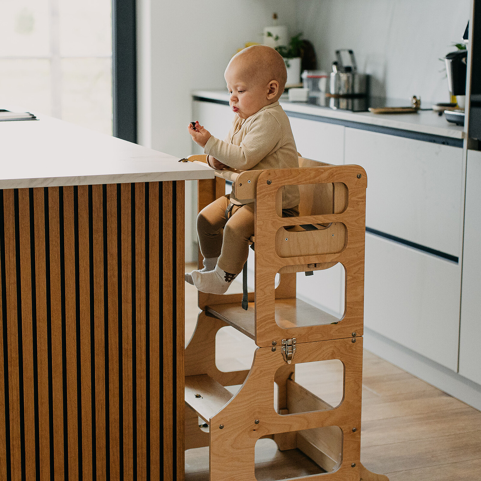 Tour de Cuisine Pliable en Bouleau Avec Kit Chaise Haute - Naturel Duck Woodworks