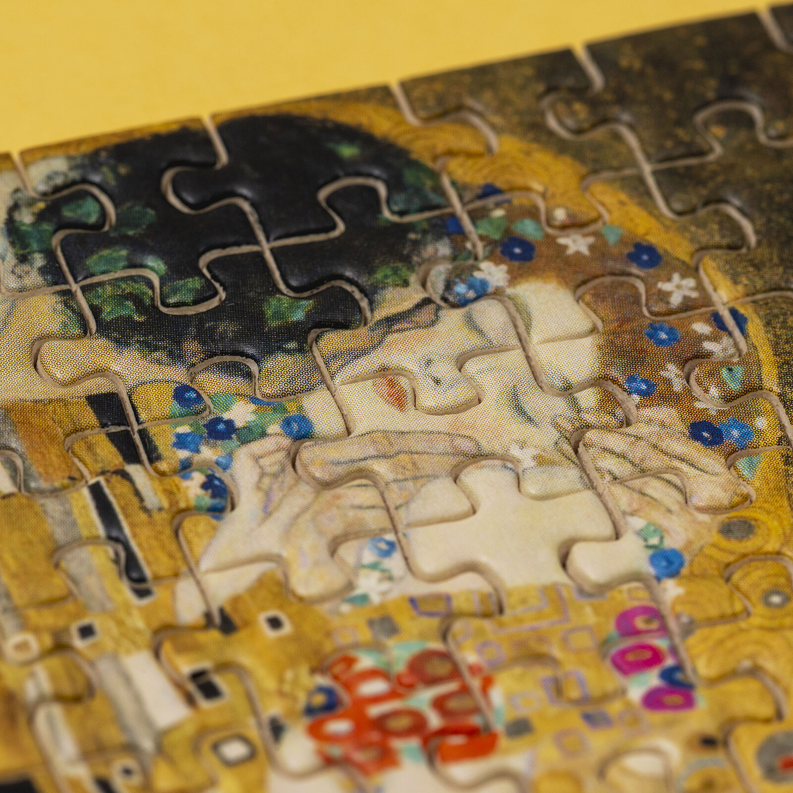 Micropuzzle Zoom 150 Pièces - Klimt Le Baiser pas cher