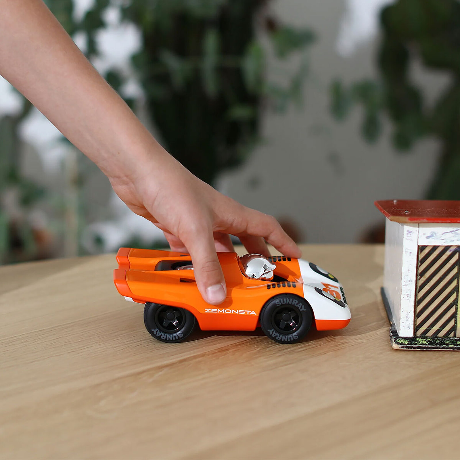 Avis Voiture Zemonsta Ergon - Orange