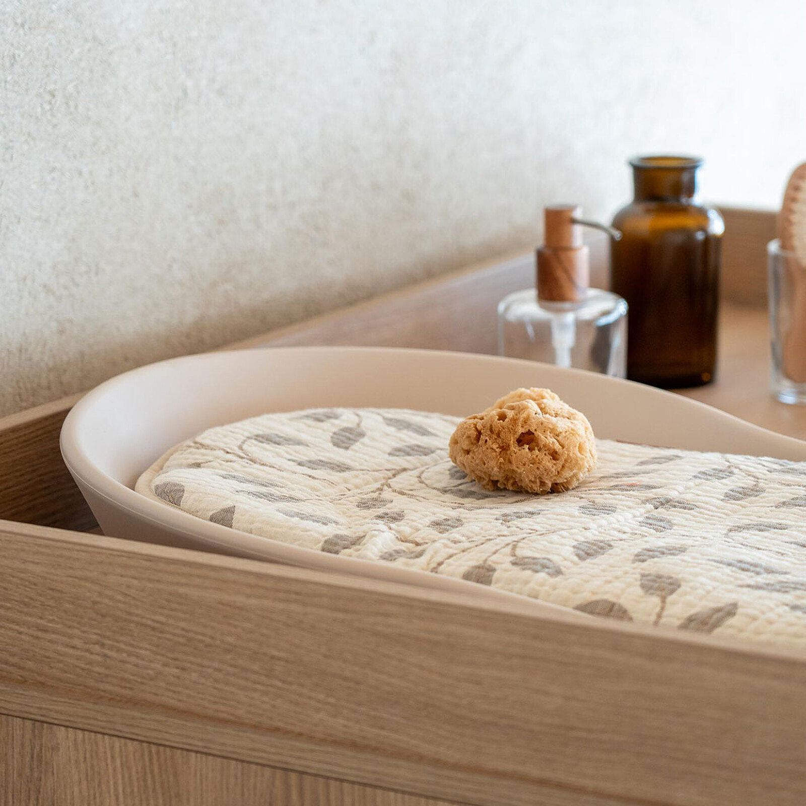 Matelas et housse à langer