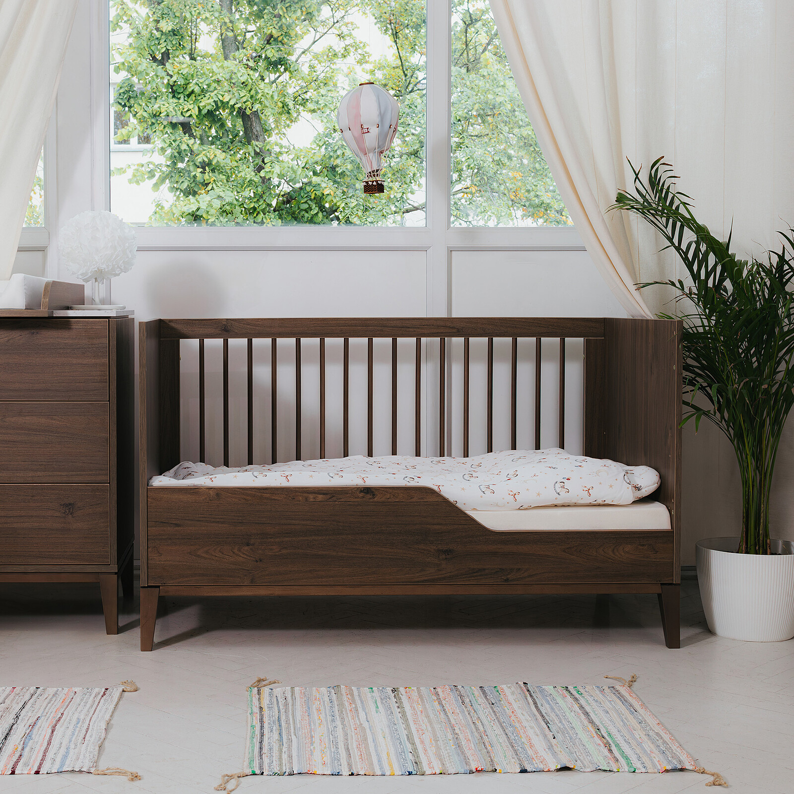 Avis Lit Bébé Evolutif Milan Noyer - 140 x 70 cm