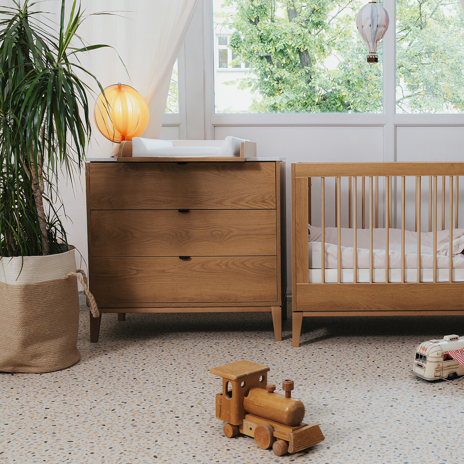 Plan à Langer Milan - Chêne Caramel Nina Bien