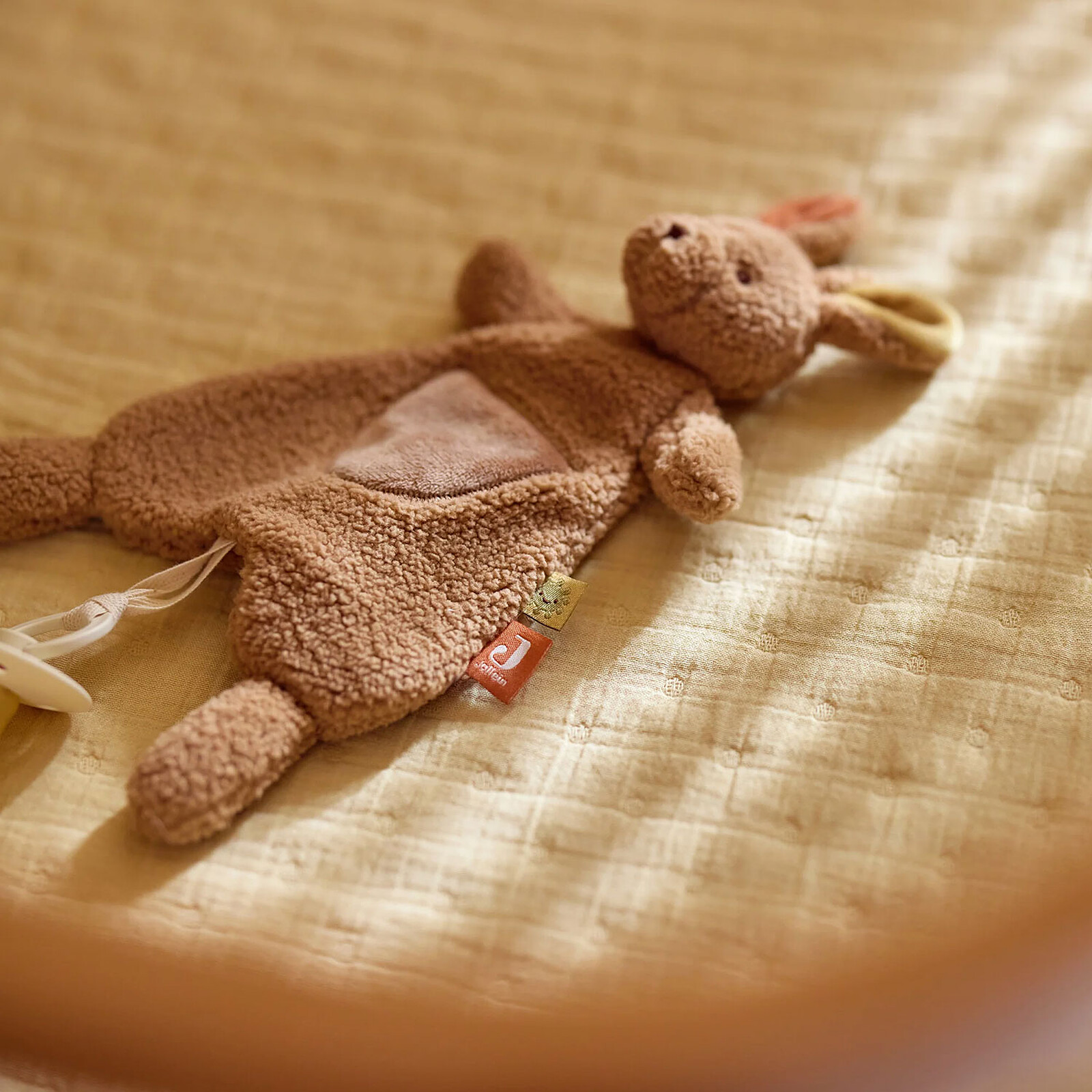 Avis Doudou Attache Tétine Kangaroots