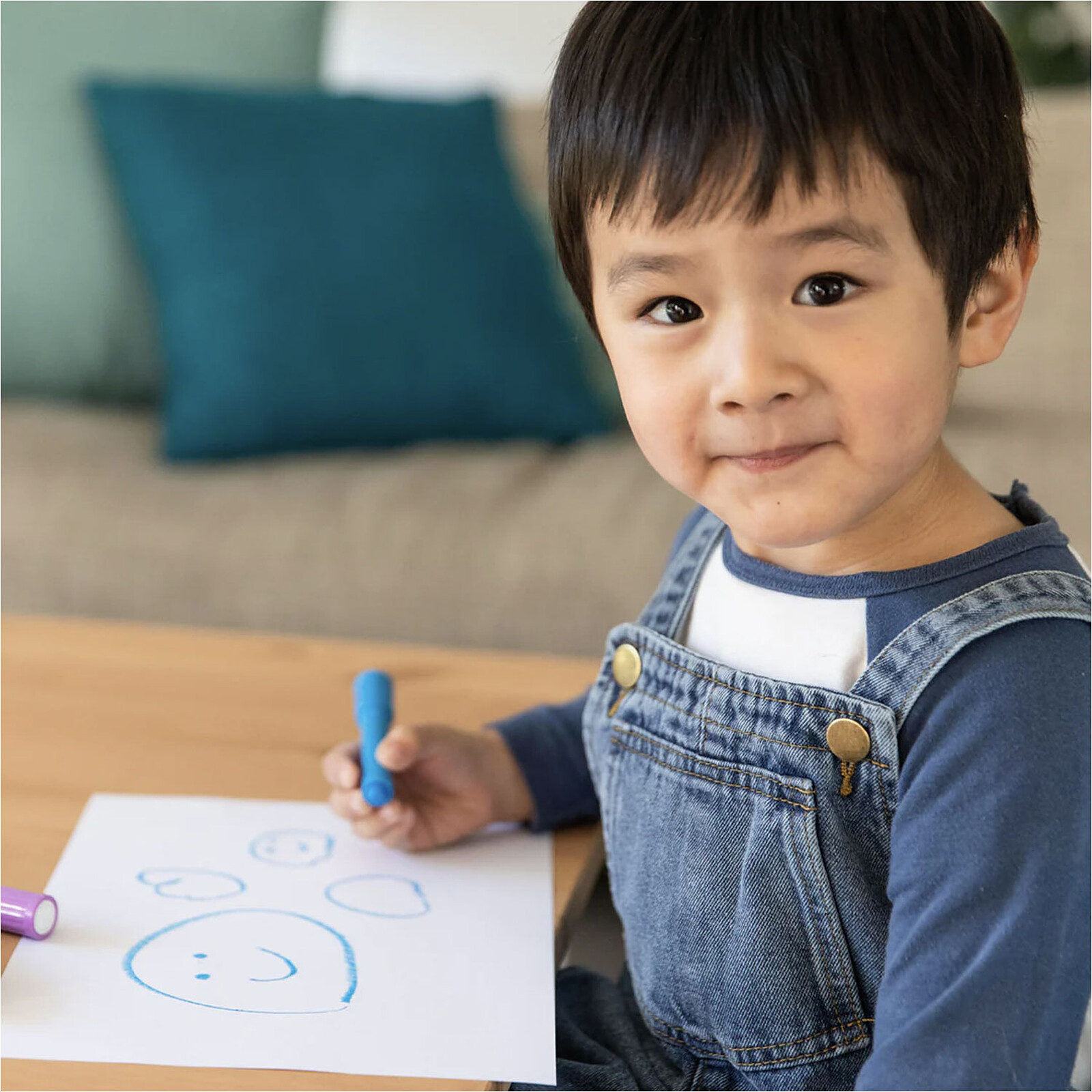 Avis Lot de 8 Crayons de Soie