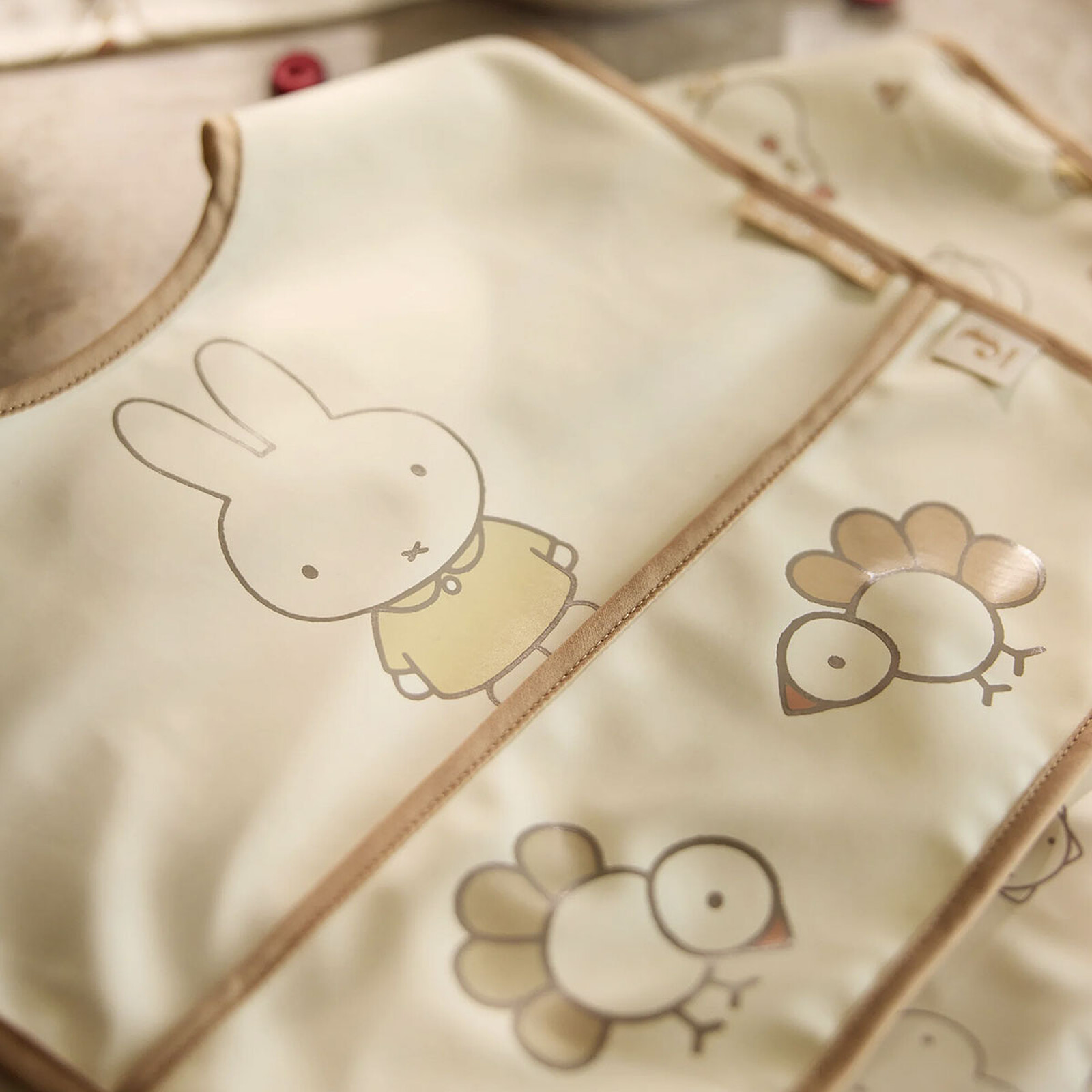 Avis Lot de 2 Bavoirs Imperméables - Miffy Family Farm