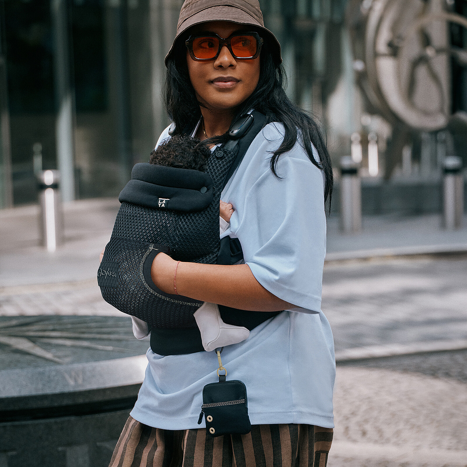 Porte-bébé Laya - Magic Black Cybex