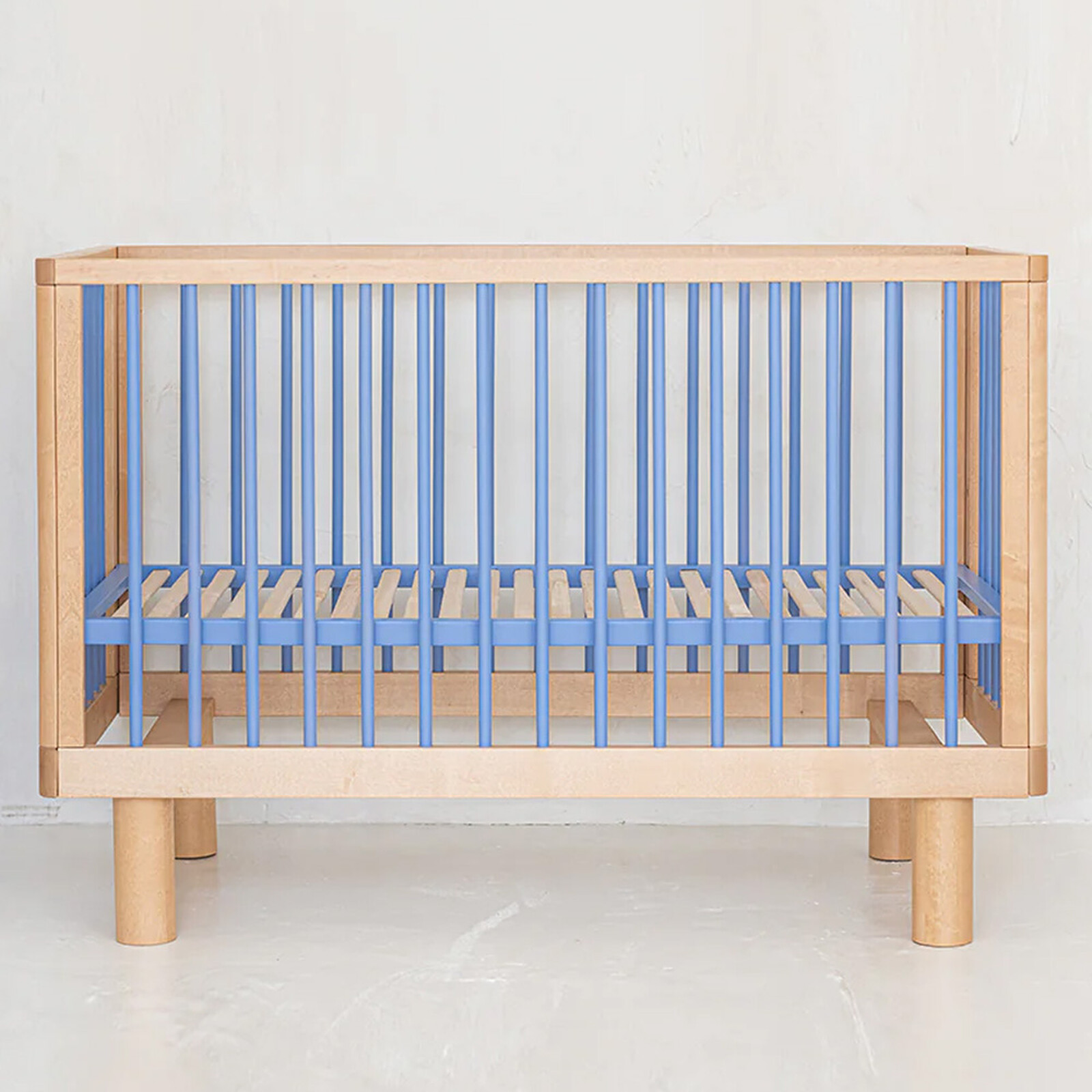 Lit Bébé Evolutif Nox Bois Naturel et Bleu - 60 x 120 cm Karl & Fric