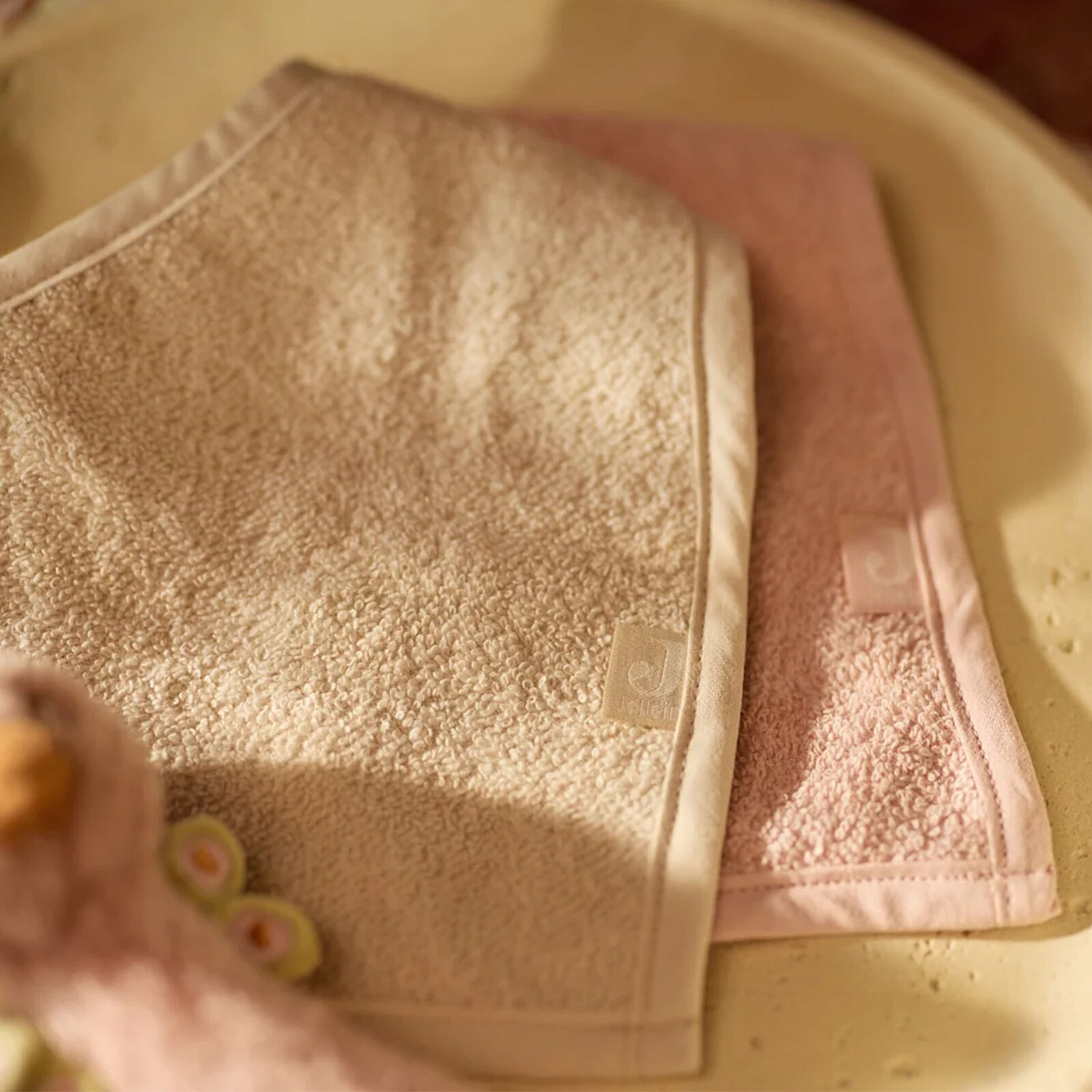 Avis Lot de 2 Bavoirs Bandana - Silk Rose & Sand