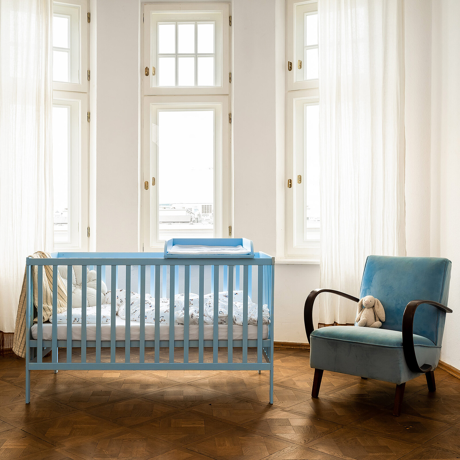 Plan à Langer World One of Changing Table - Clear Blue Sky Nina Bien
