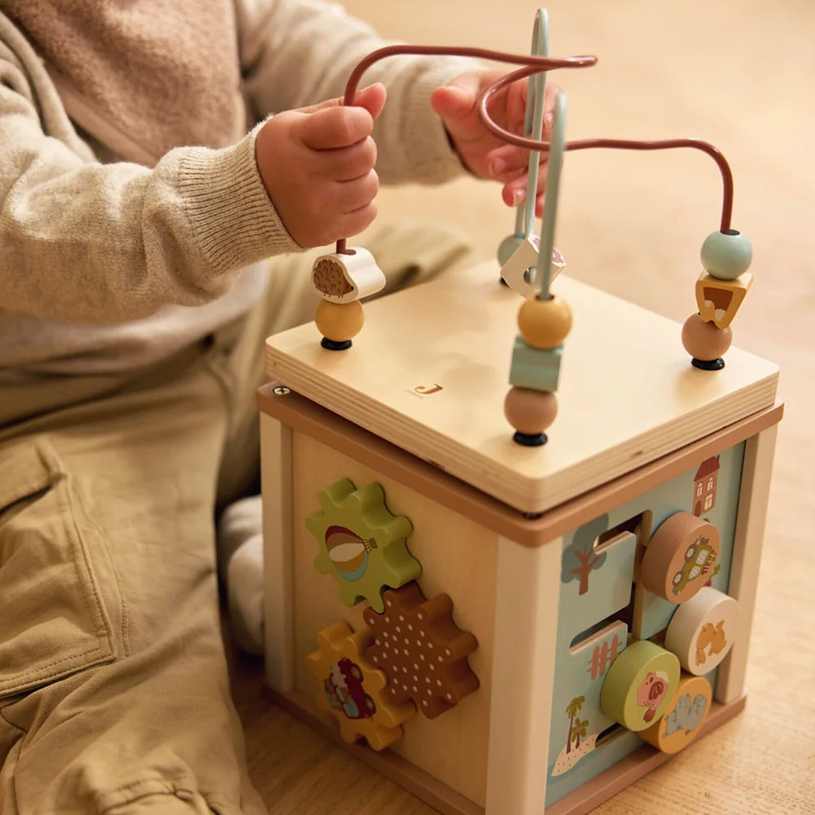 Avis Cube d'Activités en Bois - Jollies