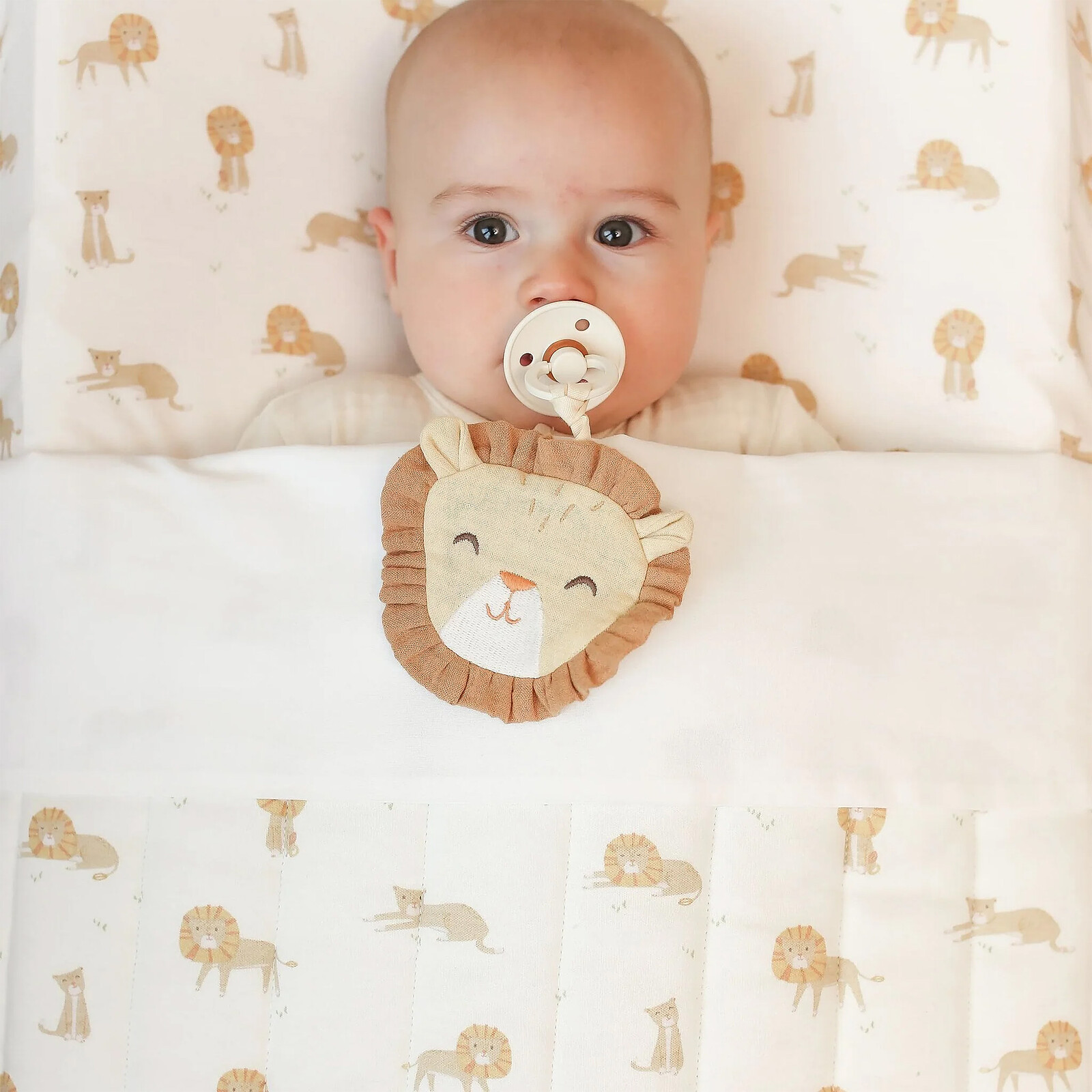 Couverture de Lit Bébé Matelassée Safari Friends - Safari Leo Little Dutch