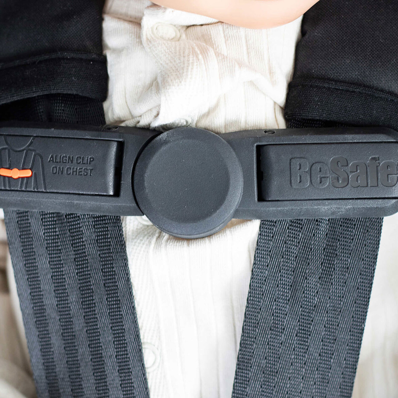 Avis Fixe-harnais pour Siège Auto Belt Keeper