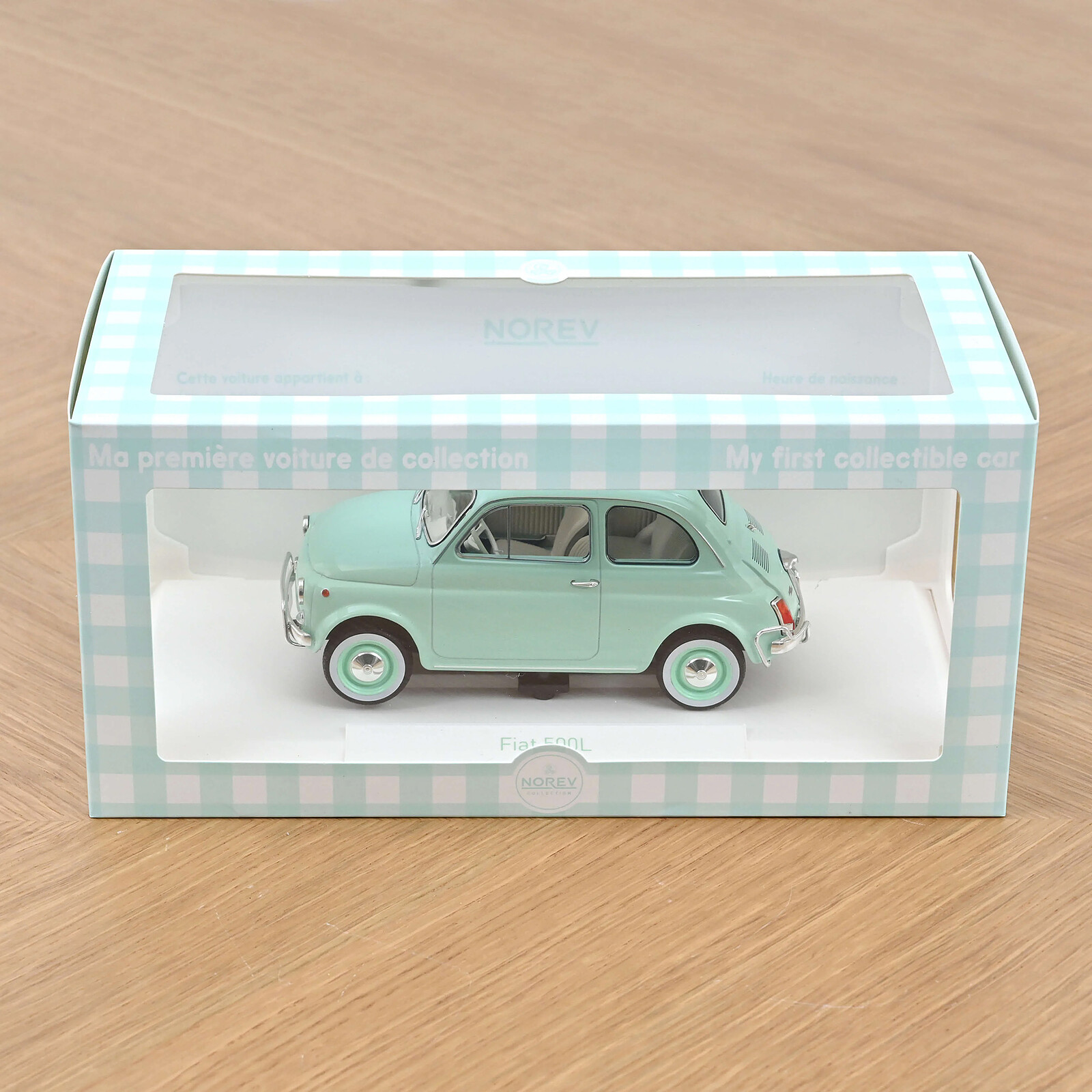 Pack Cadeau de Naissance Fiat 500 L 1968 1/18 - Bleu Pastel pas cher