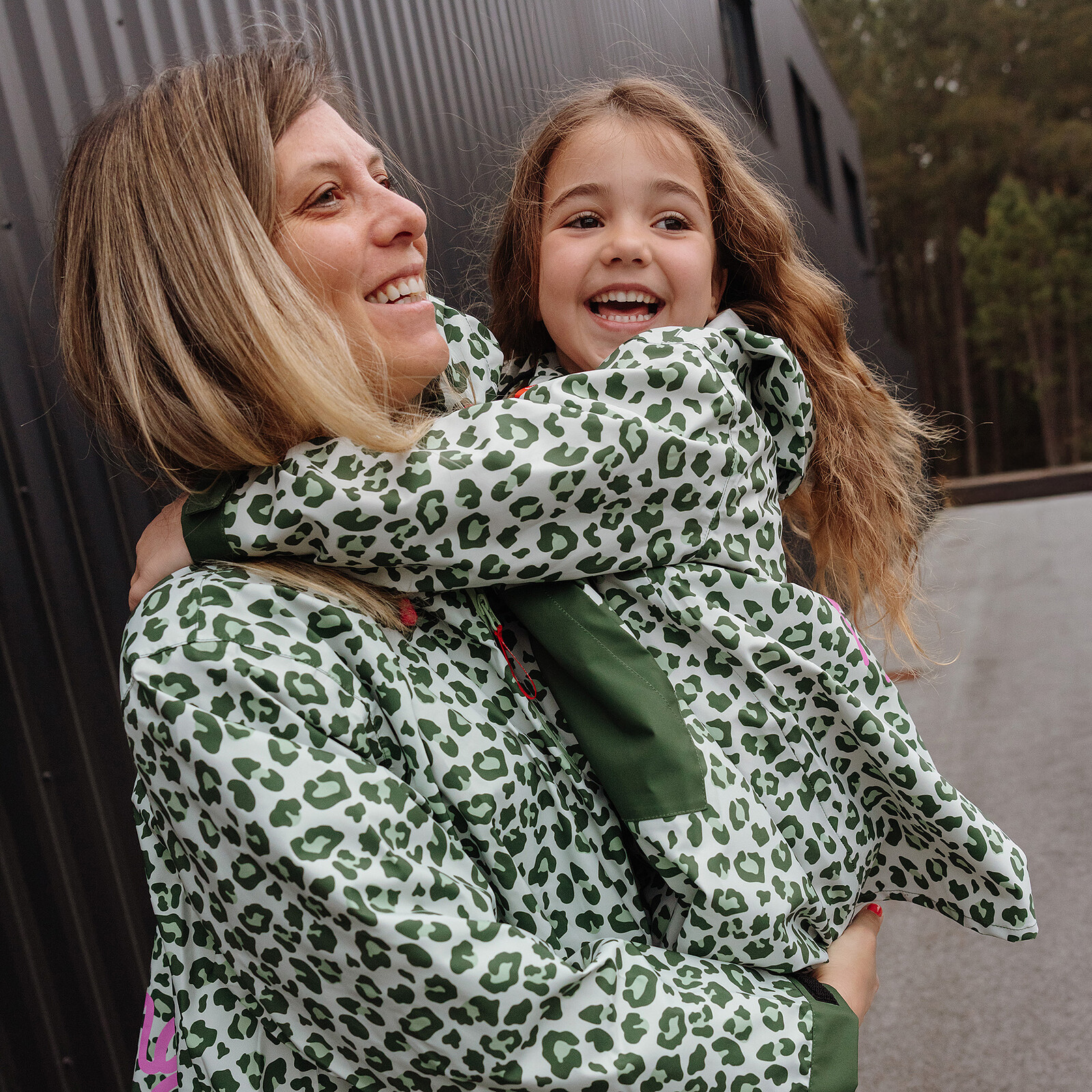 Poncho de Pluie Green Leopard - Maman  pas cher