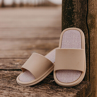 Claquettes Taupe - 28