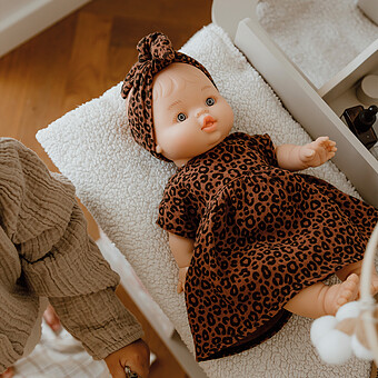 Poupée Petite Fille avec sa Robe - Léopard Marron