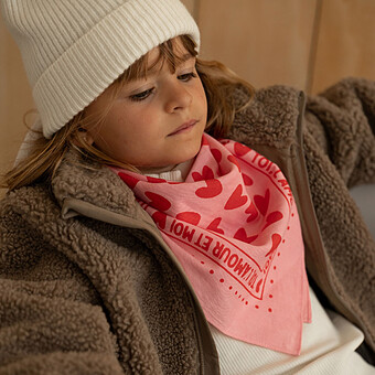 Foulard Enfant - Rose Coeurs Rouges