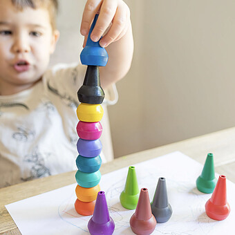 Lot de 8 Crayons Empilables Arc-en-ciel Rétro