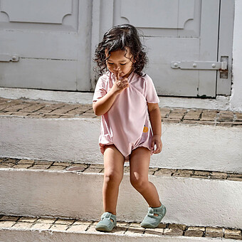 Maillot de Bain 1 Pièce Manches Courtes Rose Pâle - 2/3 Ans