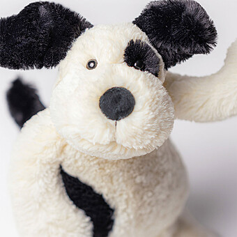 Bashful Puppy - Medium