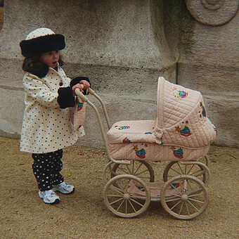 Landau pour Poupée Minnie - Rainbow Star
