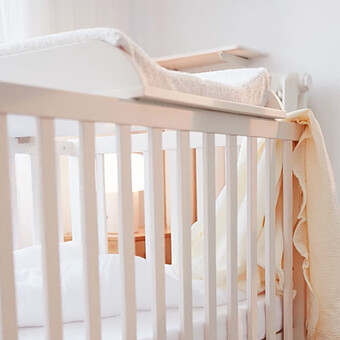Plan à Langer World One of Changing Table - Coral Sand
