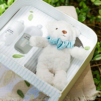 Coffret Premium Baby Cologne et Peluche - 100 ml 