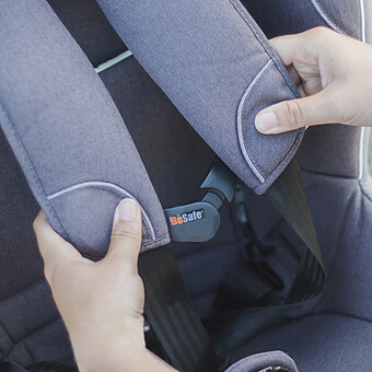 Fixe-harnais pour Siège Auto Belt Guard