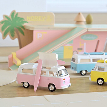 Volkswagen Combi T2b Camper Van 1973 Jet-car 1/43 - Rose Pastel