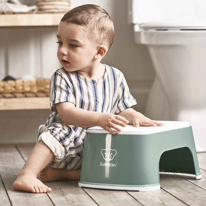Marchepied - Vert Profond et Blanc BabyBjörn