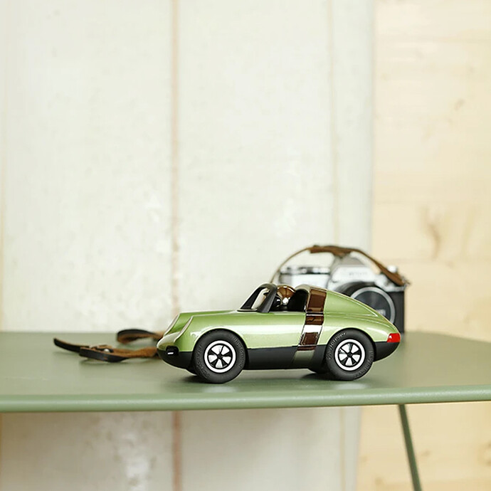 Avis Voiture Luft Hopper - Vert Olive