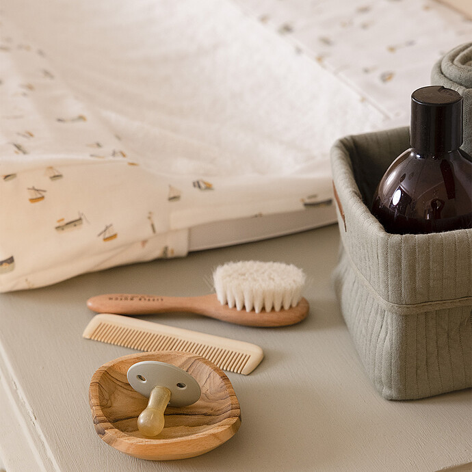 Matelas et housse à langer