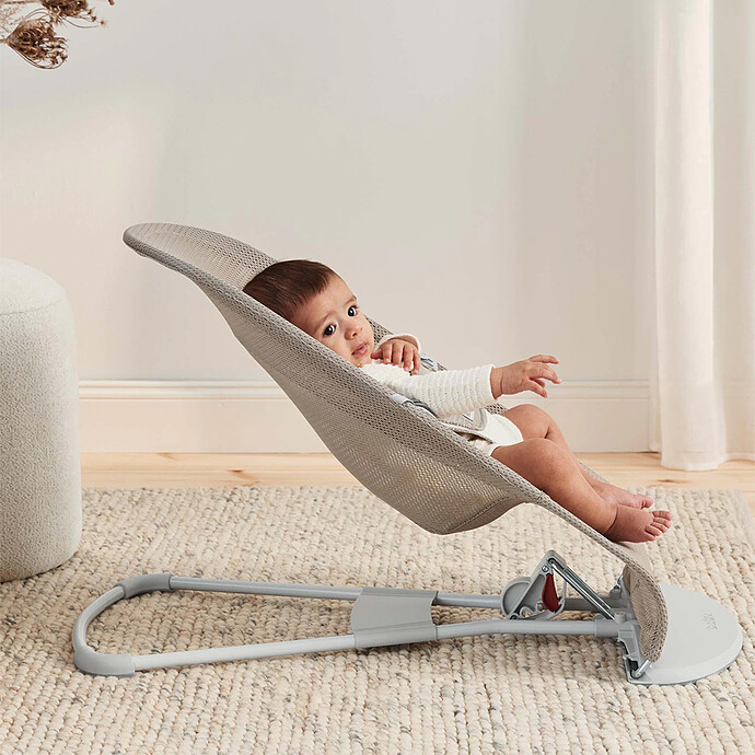 Transat Balance Soft Mesh - Gris Beige et Blanc BabyBjörn