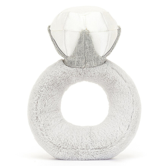 Avis Amuseable Diamond Ring