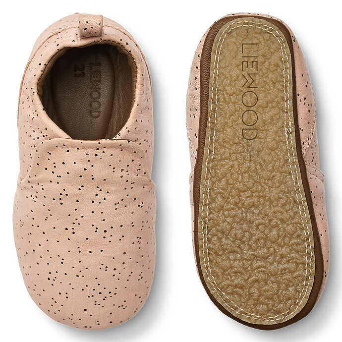 Chaussons et chaussures