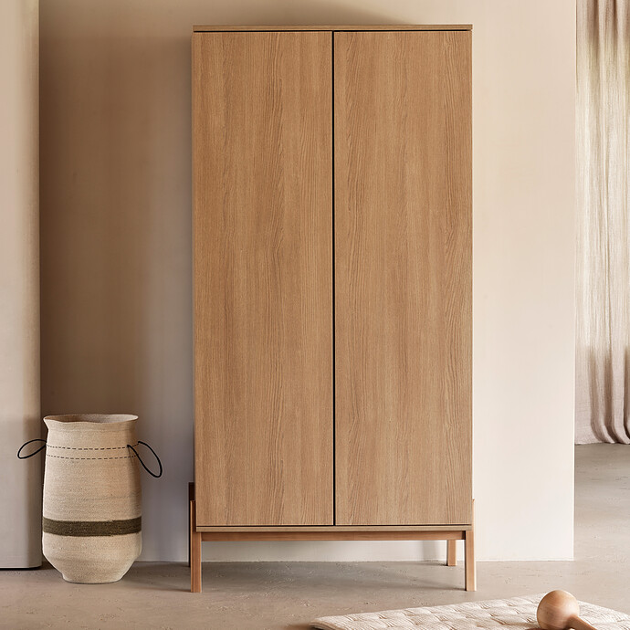 Armoire