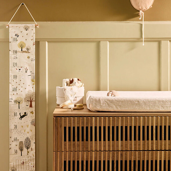 Avis Toise Murale Tiny Park - 110 cm 