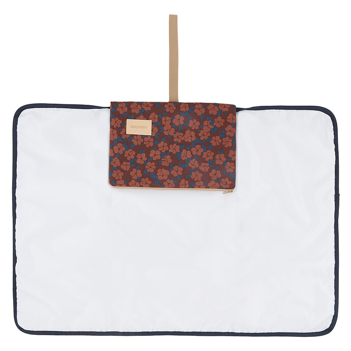 Matelas et housse à langer