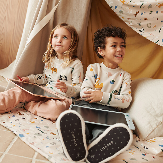 Avis Tablette à Dessin Zora - Around The World Sandy