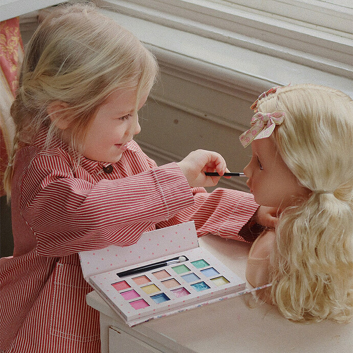 Achat Poupée à Maquiller - Lili