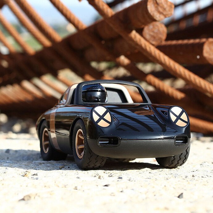 Avis Voiture Luft Crow - Noir et Or