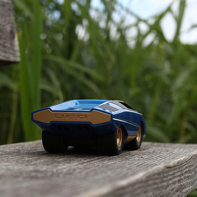 Voiture UFO Leonessa - Bleu pas cher